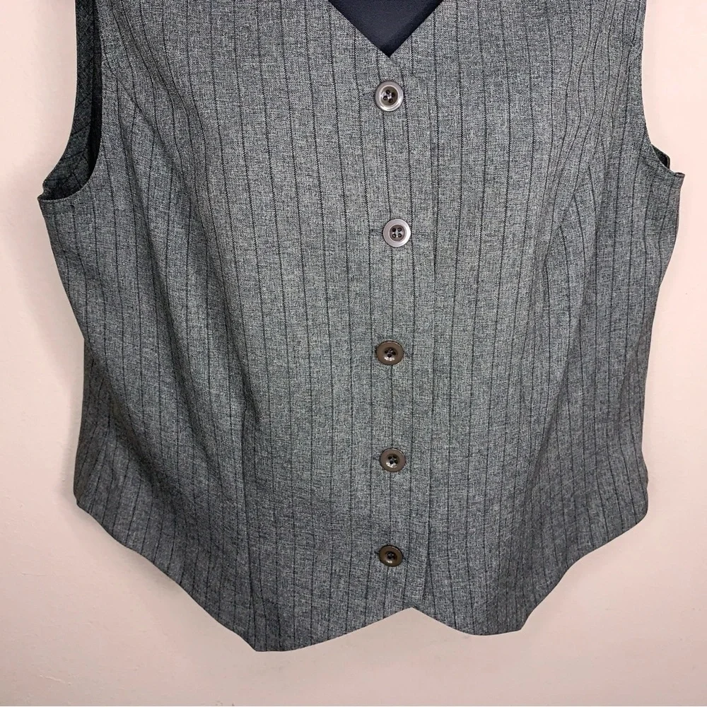 Vintage Size 12 Sag Harbor Grey Striped Vest Button Up Academia Goth Vneck